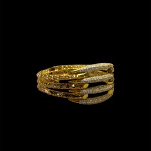 Taşlı Tasarım Kaburga Kelepçe (8K)